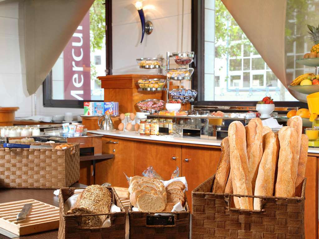 เมอร์เคียว ลียง ลูเมียร์ Hotel ร้านอาหาร รูปภาพ